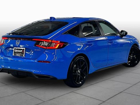 Used 2025 Honda Civic Sport image 13