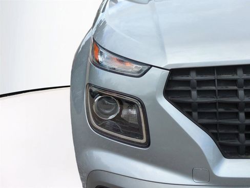 New 2026 Hyundai Venue SE image 11