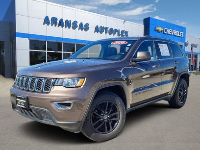Used 2020 Jeep Grand Cherokee Laredo w/ Laredo X Package