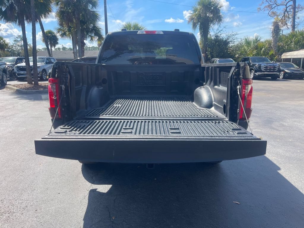 Used 2025 Ford F150 XLT w/ Equipment Group 301A Standard AWD/4WD image 5
