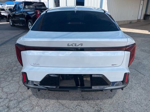 Used 2025 Kia K4 GT-Line w/ GT-Line Premium Package image 5