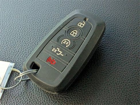 Used 2024 Ford F150 Lariat w/ Bed Utility Package image 28