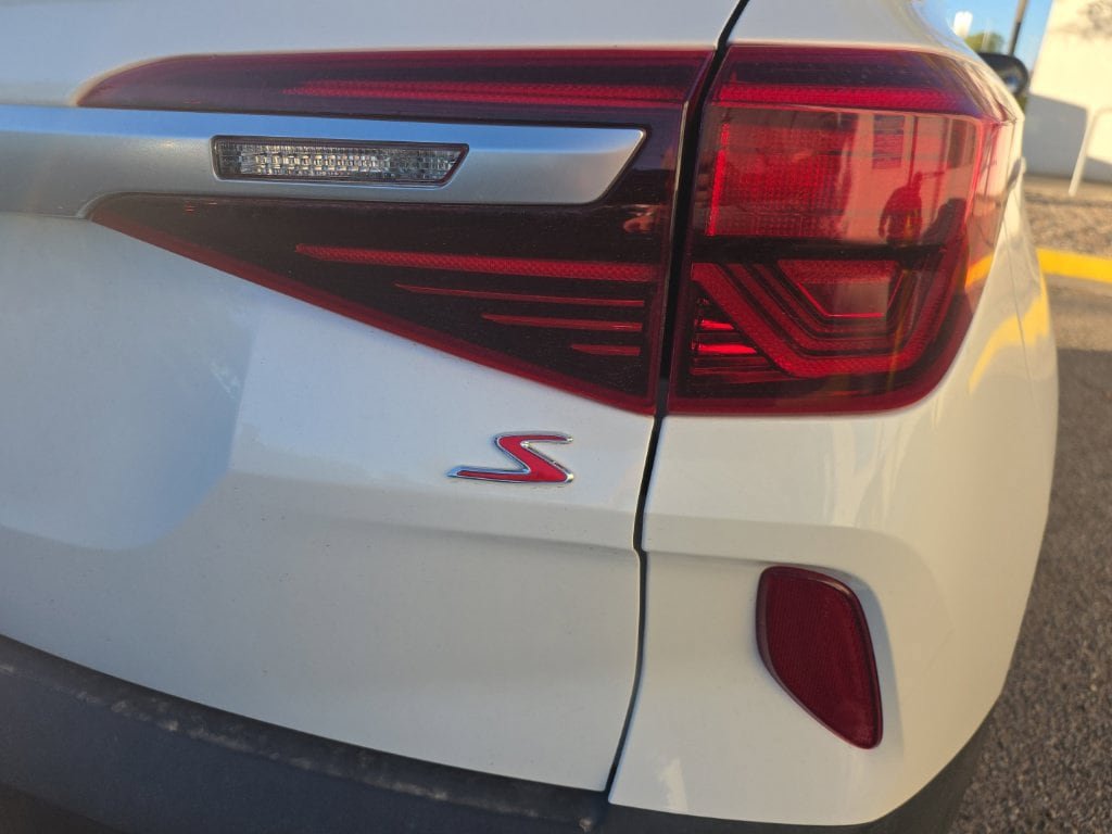 Used 2021 Kia Seltos S AWD/4WD image 7