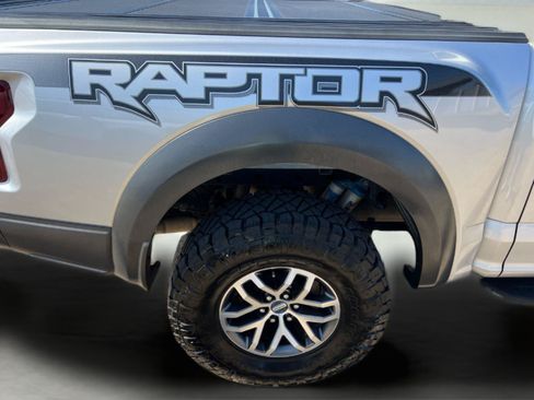 Used 2018 Ford F150 Raptor AWD/4WD image 26