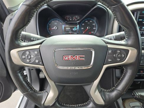 Used 2018 GMC Canyon Denali image 18