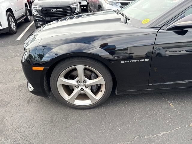Used 2015 Chevrolet Camaro SS RWD image 17