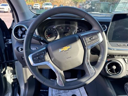 New 2026 Chevrolet Blazer LT image 16