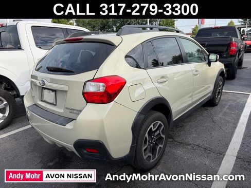 Used 2017 Subaru Crosstrek 2.0i Premium AWD/4WD image 5