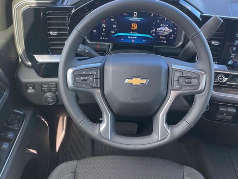 New 2026 Chevrolet Silverado 1500 LT w/ Z71 Off-Road Package image 9