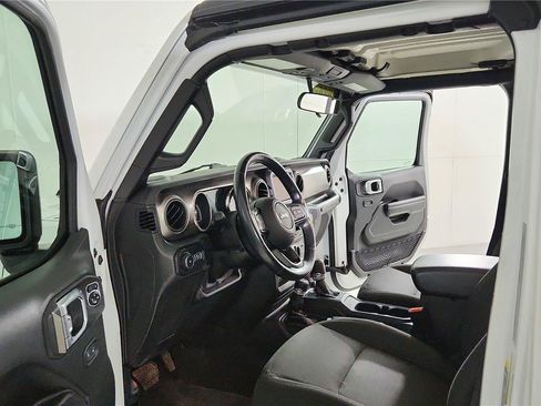 Used 2020 Jeep Wrangler Unlimited Sport AWD/4WD image 11