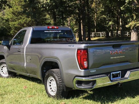 Used 2020 GMC Sierra 1500 4x4 Regular Cab w/ Sierra Value Package image 3