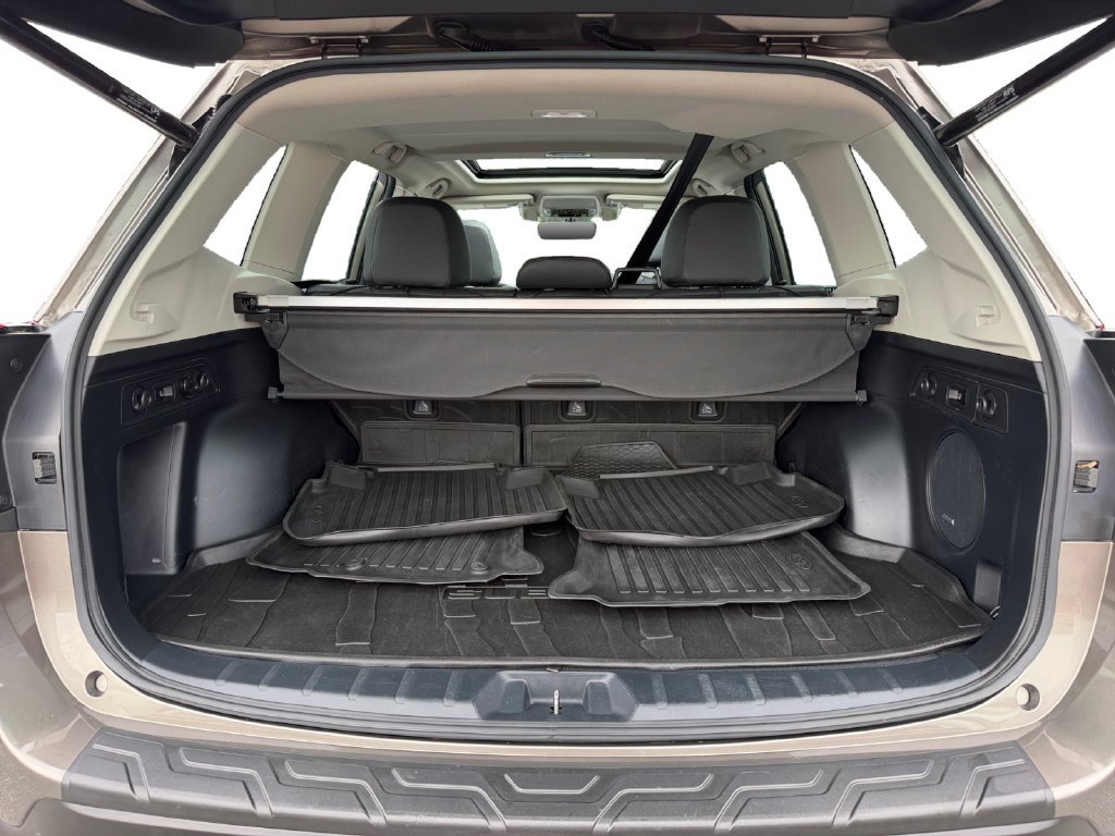 Used 2021 Subaru Forester Touring AWD/4WD image 11