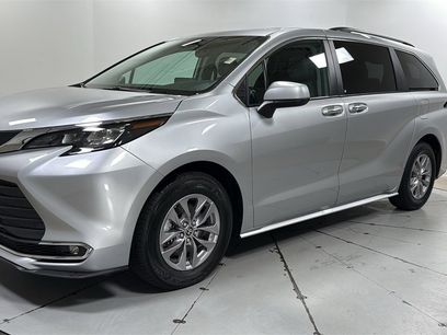Used 2024 Toyota Sienna XLE