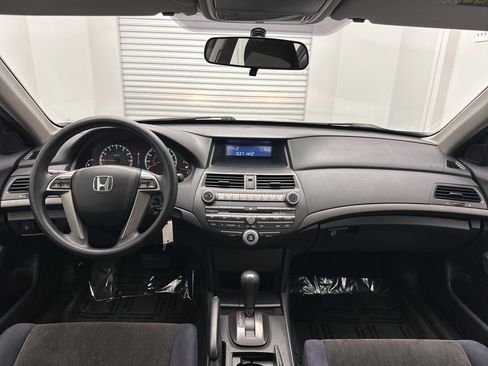 Used 2010 Honda Accord LX image 16