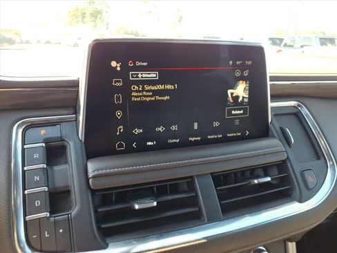 Certified 2023 GMC Yukon SLT image 13