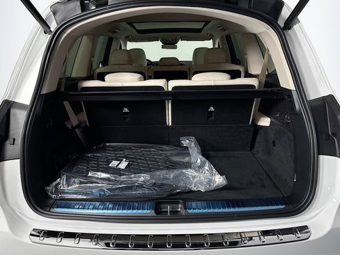 New 2026 Mercedes-Benz GLS 450 4MATIC image 23