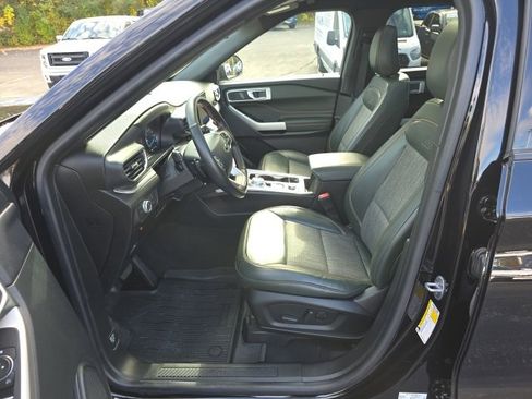 Used 2022 Ford Explorer Timberline image 4