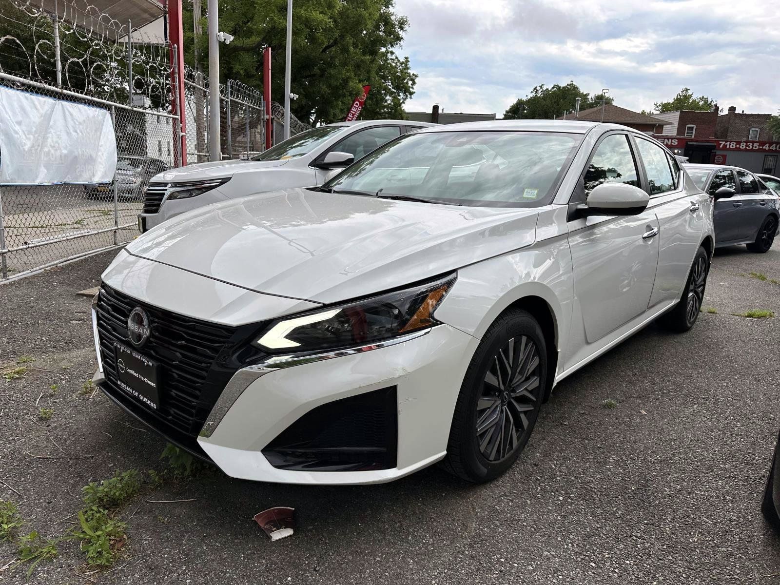 Certified 2023 Nissan Altima 2.5 SV AWD/4WD image 5