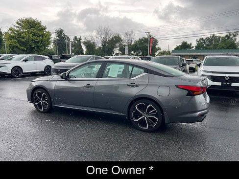 Certified 2023 Nissan Altima 2.5 SR w/ SR Premium Package FWD image 10