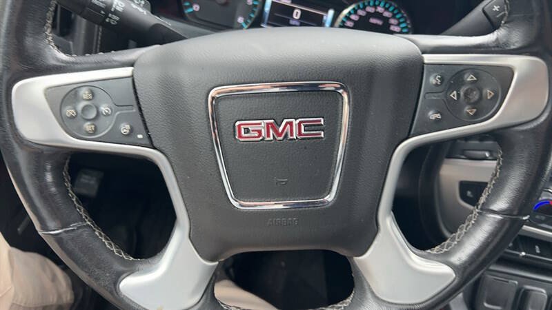 Used 2018 GMC Sierra 1500 SLT w/ SLT Premium Package AWD/4WD image 28