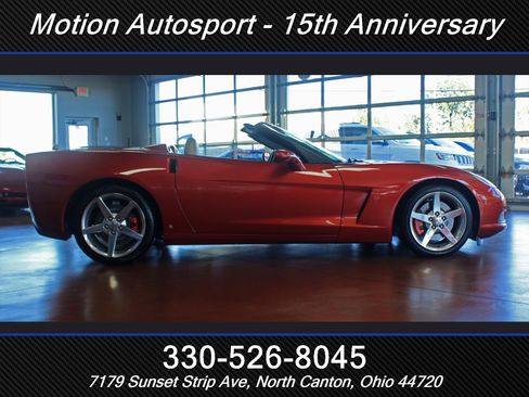 Used 2006 Chevrolet Corvette Convertible w/ Preferred Equipment Group image 16
