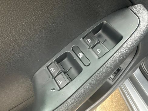 Used 2018 Volkswagen Jetta Wolfsburg Edition FWD image 14