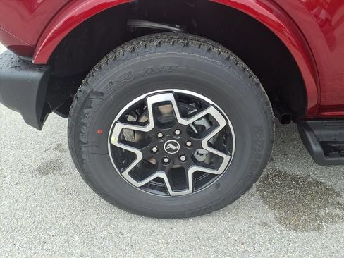 New 2026 Ford Bronco Outer Banks AWD/4WD image 23