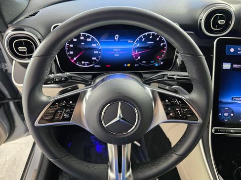 Used 2026 Mercedes-Benz GLC 300 image 17