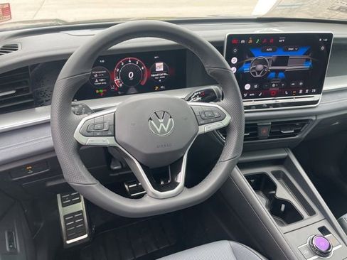 New 2026 Volkswagen Tiguan SE R-Line FWD image 30