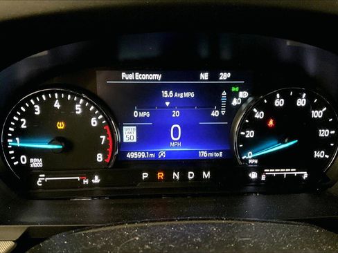 Used 2020 Ford Explorer XLT w/ Equipment Group 202A image 19