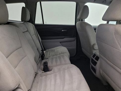 Used 2017 Honda Pilot LX image 19