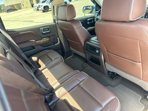 Used 2018 Chevrolet Silverado 1500 High Country AWD/4WD image 20