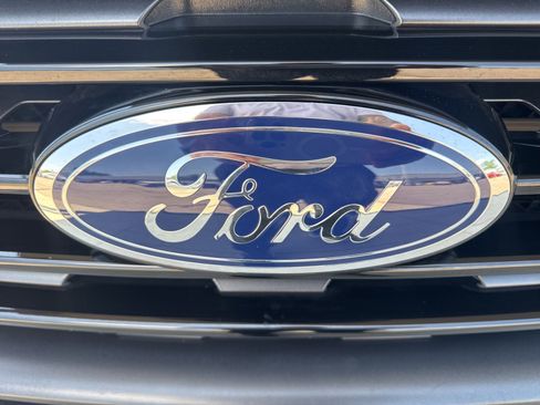 Certified 2023 Ford Edge SEL w/ Sport Appearance Package image 13