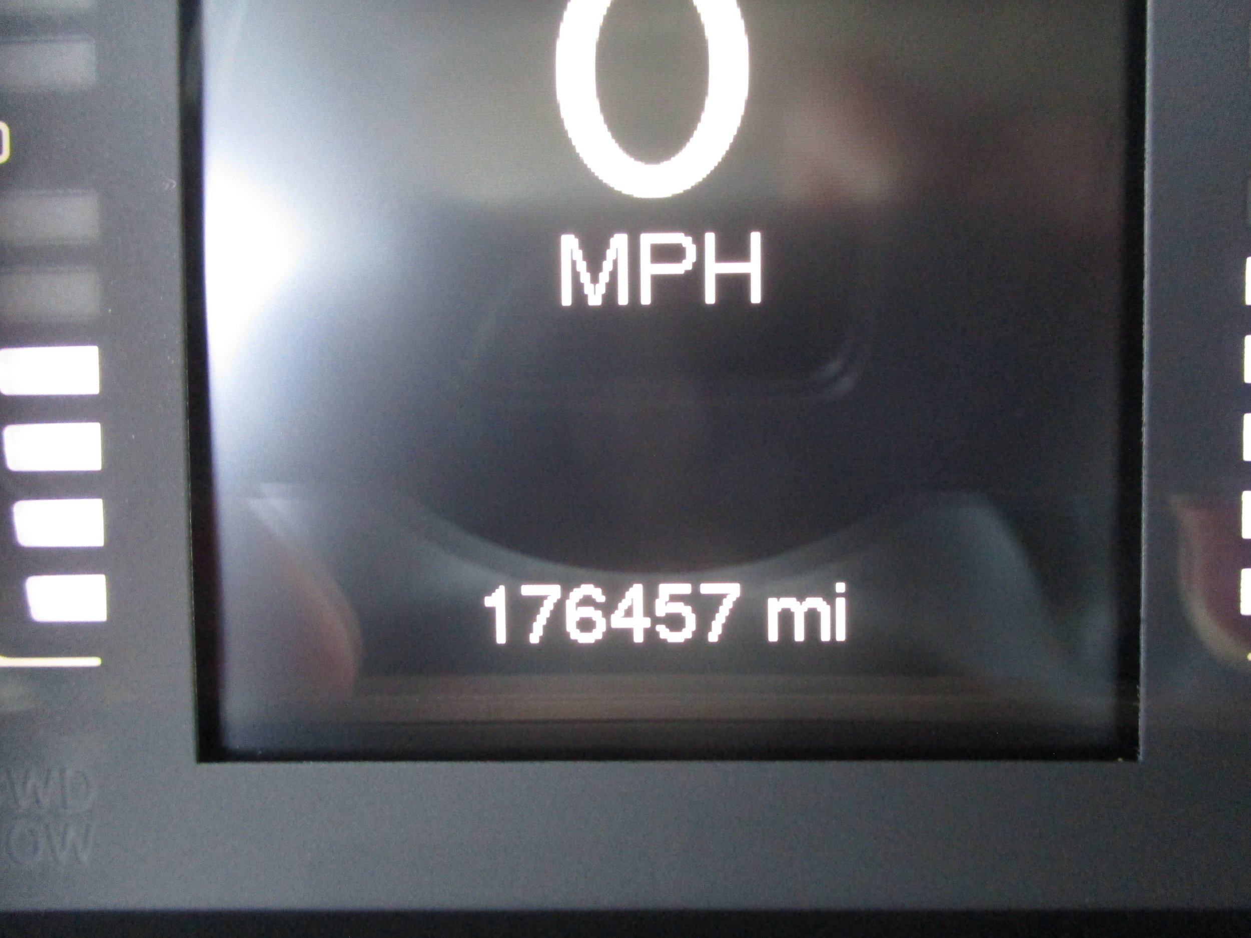 Used 2018 Jeep Cherokee Latitude FWD image 15