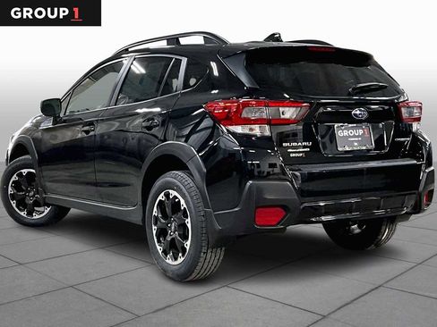 Certified 2022 Subaru Crosstrek 2.0i Premium w/ Moonroof Package image 11