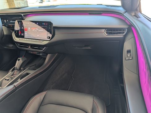 Used 2024 Dodge Charger R/T w/ Plus Group image 21