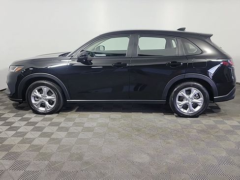 Used 2025 Honda HR-V LX image 9