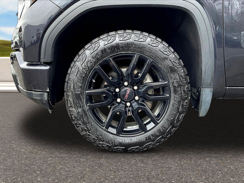 Used 2024 GMC Sierra 1500 Elevation image 25