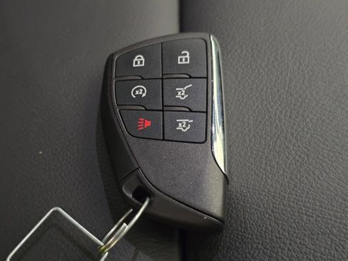 New 2026 Chevrolet Suburban LT w/ Comfort Package image 32