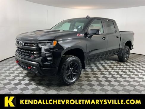 Used 2024 Chevrolet Silverado 1500 LT Trail Boss AWD/4WD image 1