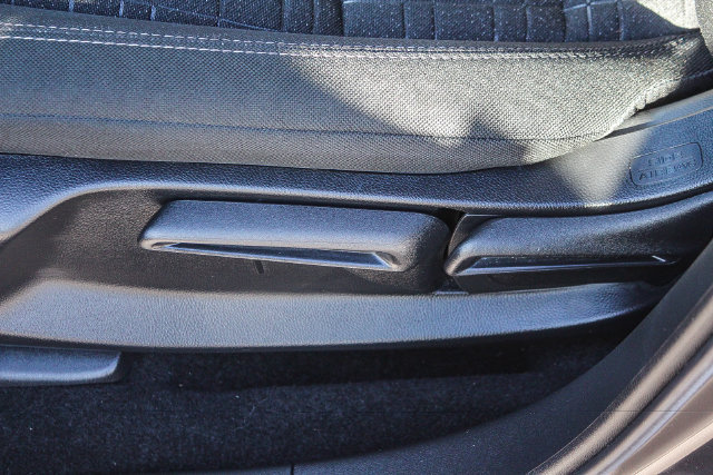 Used 2024 Honda HR-V LX image 27