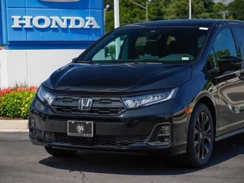 New 2026 Honda Odyssey Sport-L image 2