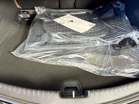 New 2026 Mercedes-Benz CLE 450 4MATIC Coupe image 23