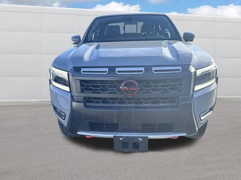 Used 2025 Nissan Frontier PRO-4X w/ Pro Premium Package image 11