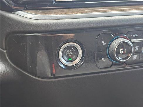 Used 2023 Chevrolet Silverado 1500 LT AWD/4WD image 29