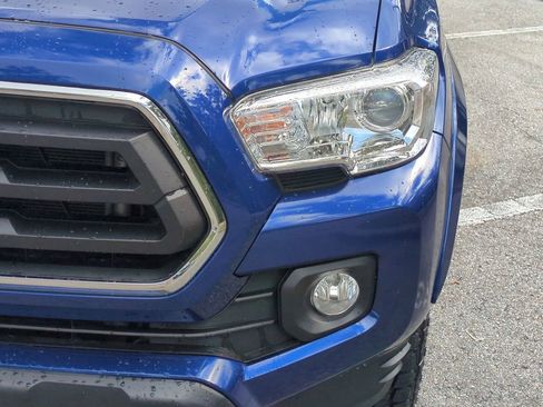 Used 2022 Toyota Tacoma 2WD Double Cab image 10