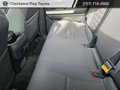 Used 2024 Toyota Tacoma TRD Off-Road image 37