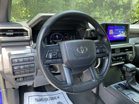 Used 2025 Toyota Tacoma SR5 RWD image 17