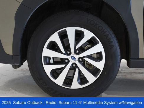 Used 2025 Subaru Outback Premium image 6