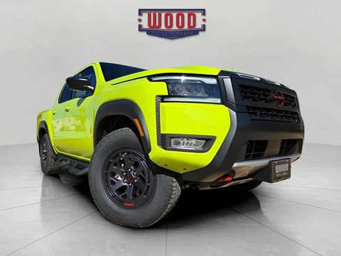 Used 2026 Nissan Frontier PRO-4X w/ Tow Package AWD/4WD image 4